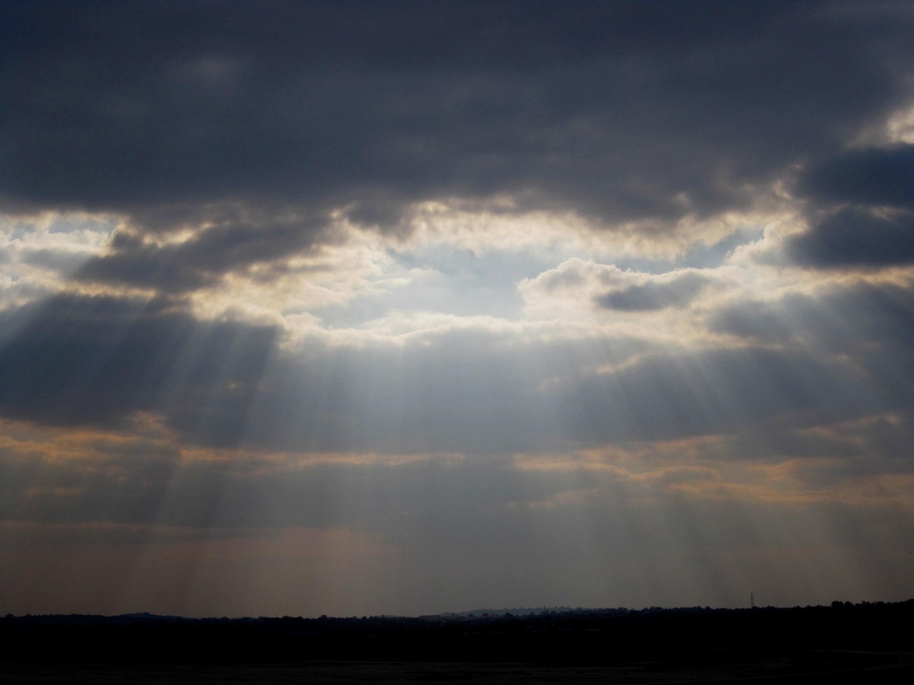 clouds, dense, dark, edging, gilt, sunlight, rays, nature, breaking through, radiating